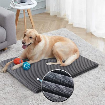 China Luxury Custom Cooling Mesh Breathable Cool Indoor Sofa Dog Mattress With Removable Cover for sale