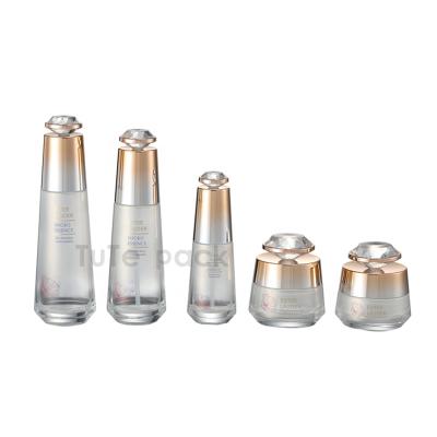 China 30g 50g 40ml 100ml 120ml Single Liner Glass Interesting Bottle Of New Liner Cosmetic Interesting Glass Creative Water Bottle New for sale