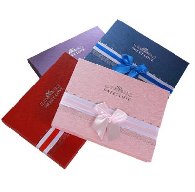 China Recyclable Custom Modern Design Customized Makeup Cardboard Gift Box Packaging Custom for sale