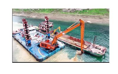 Chine Excavateur à grande portée pour les travaux de dragage utilisant du matériau Q355B à vendre