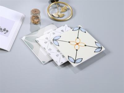 中国 美しいベージュとブルー 20x20cm 壁内壁の花のタイル 4つのスタイル 販売のため