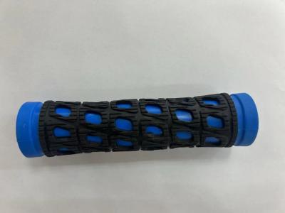 China Customization Mtb Bike Handle Grips Fits Most Handlebars Non-Slip for sale
