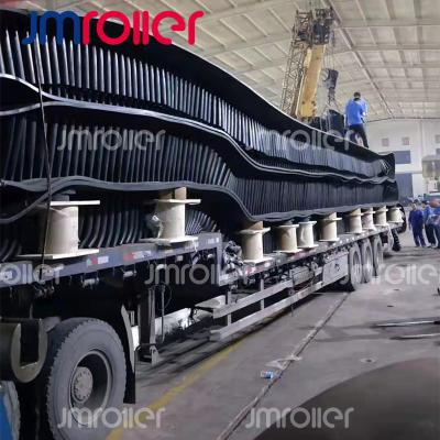 Chine Ceinture de convoyeur à paroi ondulée lourde pour le transport raide et vertical à vendre