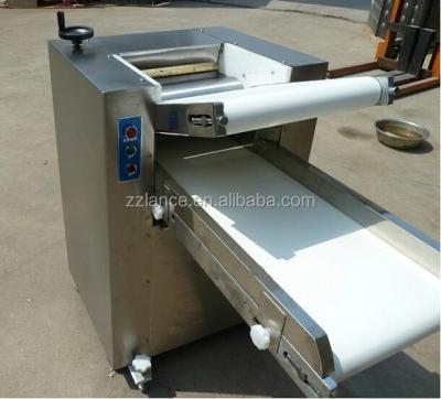 China Bread Automatic Electric Dough Roller / Dough Sheeter for sale