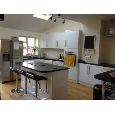China Modern China Made DIY Modern Style Shaker Door Kitchen Unit In Flat Pack for sale