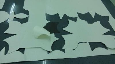 Cina Attrezzatura della taglierina di CNC del panno della fibra del carbonio che fa la macchina della taglierina in vendita