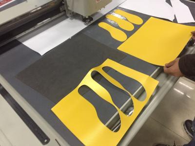 Cina leather fabric cnc cutting table small production making cnc cutter in vendita