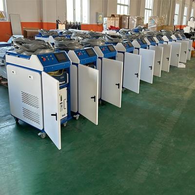 China 1500 Watts Handheld Laser Welding Machine High Performance For Stainless Steel for sale