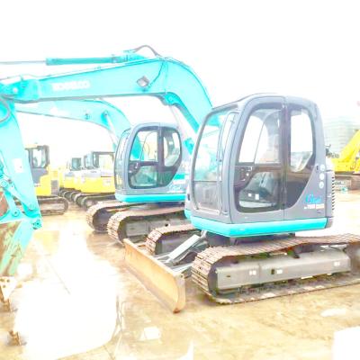 China Construction works Originally built in Japan K0belco 70SR 7 ton small size used hydraulic pump excavator in good condition on sale for sale