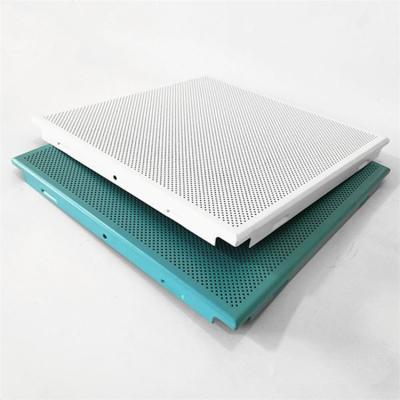 China 300x300 perforó el clip de aluminio del techo del metal en teja del techo en venta