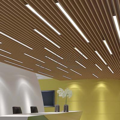 Cina Soffitto di mogano reticolato del deflettore del metallo di colore del grano a forma di U in vendita