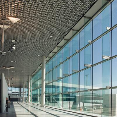 China Techo de aluminio incombustible de la rejilla de la absorción sana para los caballetes de las calzadas en venta