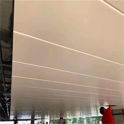 China techo de aluminio de la H-tira de 300x3000m m para la decoración de la pared de Convention Center en venta