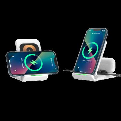China Mobile Phone Smart Watch Earphone New Version Wireless Charger Support 3 in 1 Wireless Charger 15w Device for Mobile Phone 3w Charger for Earphone Watch Charging for sale
