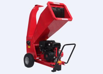 Chine Défibreur chipper en bois de l'essence 15HP/machine chipper en bois rendement élevé à vendre