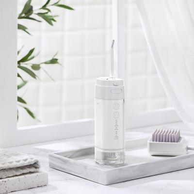 China 1400-1800 Times/Min Travel Size Water Flosser Electric Oral Irrigator 180ml Tank zu verkaufen