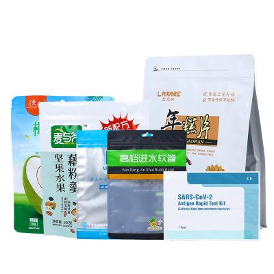 China Stand-up bag Platte bodem Aluminiumfolie Goudkleur Stempelen UV-printen Voedsel Mylar Stand-up Plastic Pouch Te koop