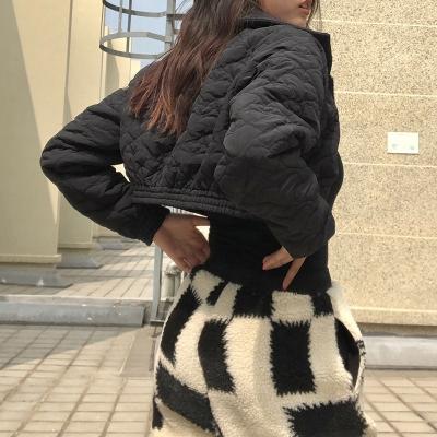 China Autumn Winter New Arrival LANOZY Short Jackets Women's Cotton Coats Love Pattern Fashion Waterproof Thin Fit Crop Black Zipper Design for sale