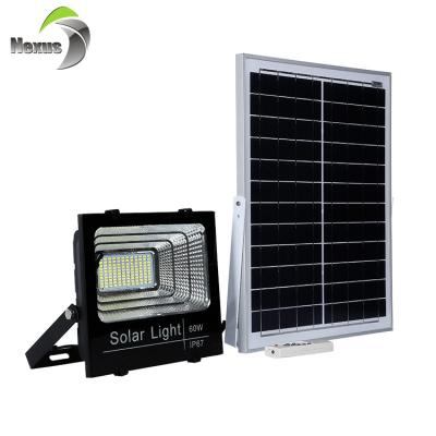 China High quality sports stadiums security ip66 slim 25watt 40watt 60watt 100watt marine led solar floodlight for sale