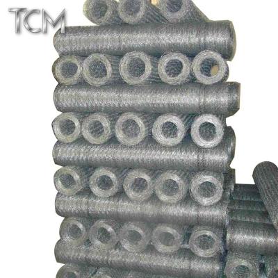 China Fence Mesh China Direct Import Galvanized 5x5 Hexagonal Welded Iron Wire Mesh Fence Panels for sale