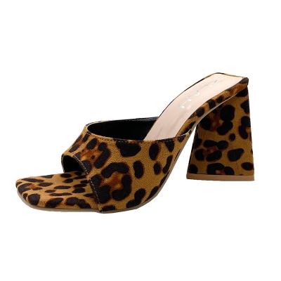 China Wholesale 2021 Fashion Shape Microfiber Wedge Mule Sandals Square Toe Women Open Heeled Leopard Trendy For Woman for sale