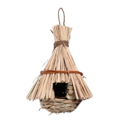 China Viable Bird Hut Hanging Grass Aviary Hummingbird Chickadee Nest for sale