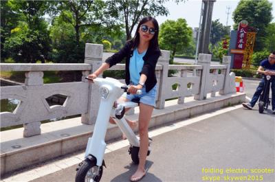 China 36v White Li-battery Folding Electric Scooter Durable Folding Mobility Scooter for sale