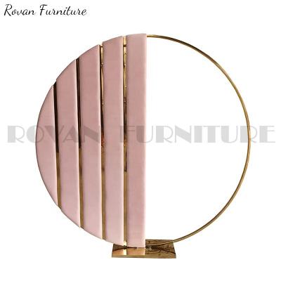 China Modern High Quality Pink and Gold Round Stainless Steel Event Pedestal and Backdrop Wedding Circle Display Stand for sale