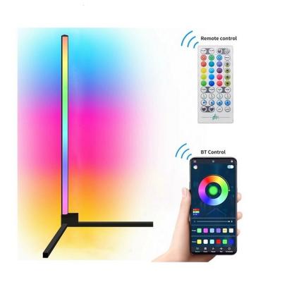 China New-designed modern nordic 150cm APP control magpie lampara smart corner led rgb floor lamp stand for living bedroom for sale