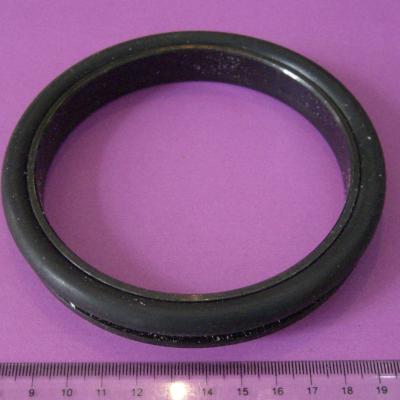 China Kleine Claas tractor oil seal rubber and steel seal elements custom rings for sale