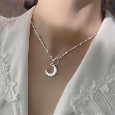 China FASHIONABLE Fashion 925 Sterling Silver Moon Pendant Necklace for sale