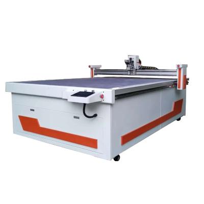 China Hotels High Speed ​​CNC Oscillating Knife Cutting Machine For Cloth Leather Textile Cutting DS-1625 for sale