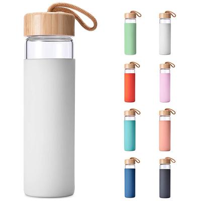 China Sustainable Glass Water Bottle With Silicone Sleeve Glass Bottle With Lid Glass Water Bottle Bamboo Borosilicate for sale