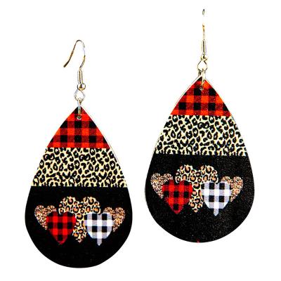 China 2022 Wholesale Trendy Heart Black Leopard Print Fashion Plaid PU Leather Earrings Women for sale