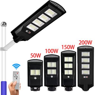 China Solar Smart Motion Sensor Powered Garden Lights Led Lamp Solar Street Light for sale