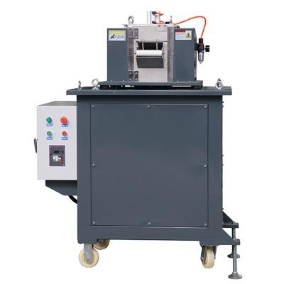 China High Output Plastic Granulator with Professional Alloy Hob and Grey Horizontal Gantry for sale