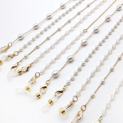 China European and American hot-selling soft feeling women's fashionable pearl glasses chain for sale