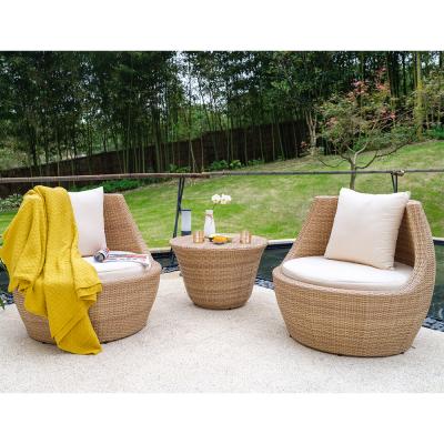 China Weather Resistant Modern Garden Rattan Bar Table Sets Patio Furniture Rattan Chair And Table In Garden Sets for sale