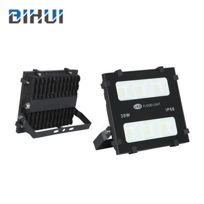 China Outdoor 30w 50w 100w 200w Smd Aluminum Waterproof Ip66 Garden Led Flood Lights for sale