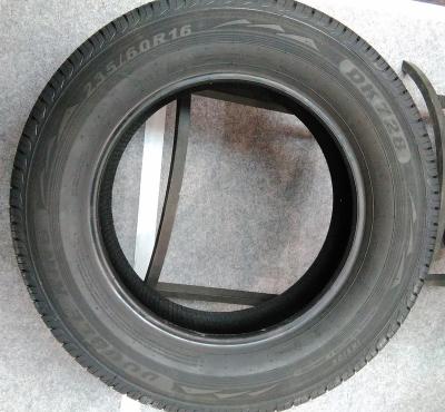 China 215/50ZR17 UHP Tire Factory Product China Shandong Shuangwang Rubber Supply High Quality Tire In Most Competitive 215/50ZR17 for sale