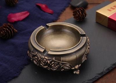 China Gift L149.5mm Smoking Decorative Zinc Alloy Ashtray for sale