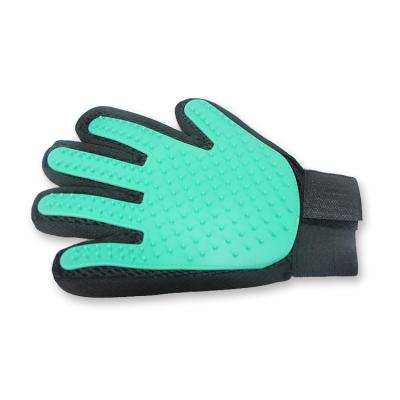 China Viable Silicone Pet Gloves Dog Hair Remover Pet Grooming Glove Shedding Brush Glove Guantes de mascotas for sale