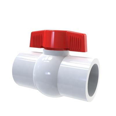 Chine Valve à bille compacte en PVC de longueur standard 2 