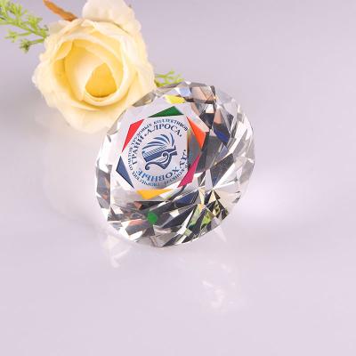 China Wholesale Bulk Crystal Diamond Painting Decorative Diamond Shaped Glass Paperweights From Europe for sale