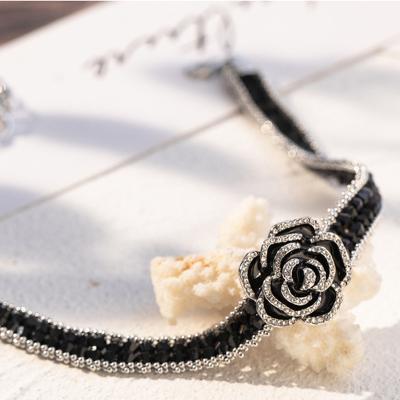 China CLASSIC Little Black Scented Crystal Camellia Necklace Crystal Flower Choker Does Not Fade Necklace for sale