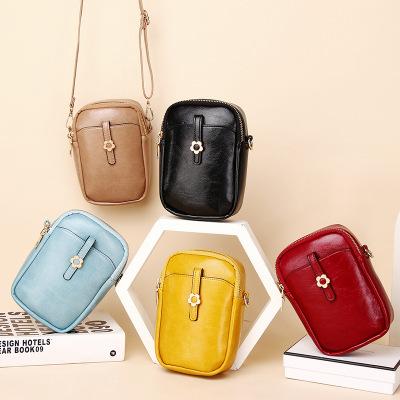 China Newest\fasion 2021 custom women mobile phone bag lighter mobile phone case packaging bag phone bag for sale