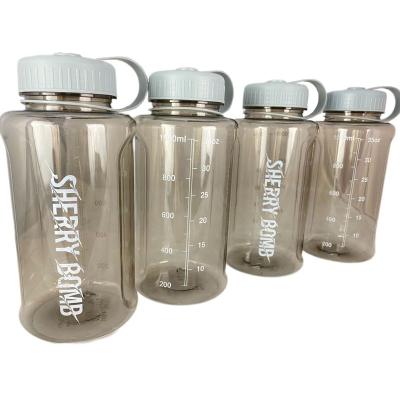 China Unisex 1000ml BPA Free Food Grade Tritan Sports Bottle Safe Eco-friendly Material Mixer for sale