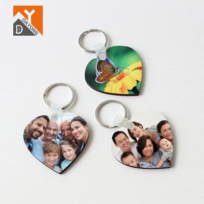 China Popular Mute Diy Sublimation Key Chain Wholesale Double Side Printing MDF Heart Love Sublimation Blank Key Chain for sale