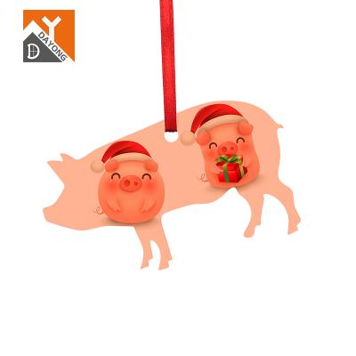 China Cute MDF Christmas Ornaments DAYONG Hot Sale DIY Pig Shape Decoration Handwork Sublimation MDF Lovely Christmas Ornaments for sale