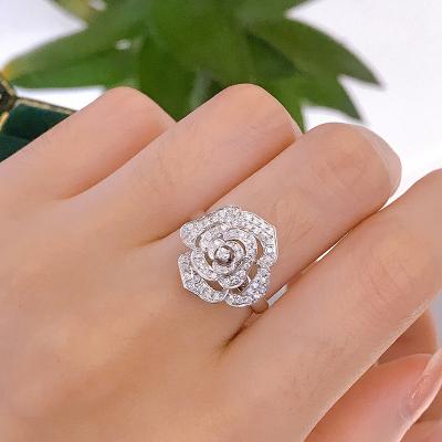 China TRENDY Real Jewelry Classics Designs Jewelry Set 18k Gold Flower Shape Fine Diamond Rings For Women for sale